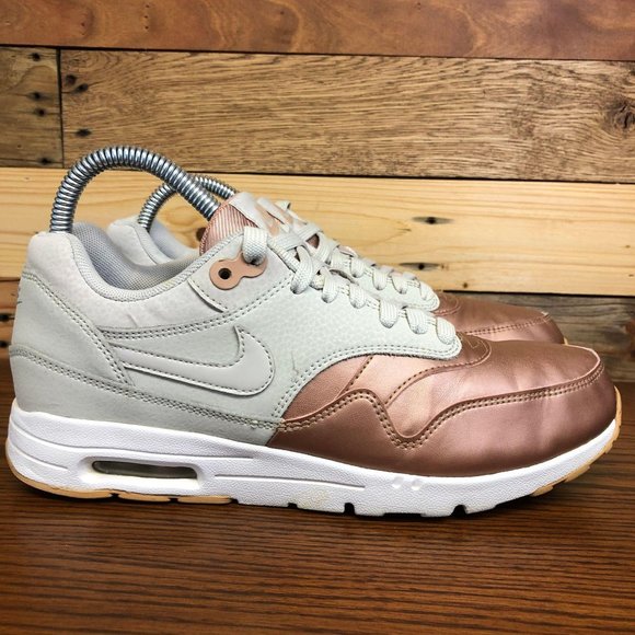 Nike Shoes - Nike Air Max Ultra SE Bronze Bone/Rose Gold